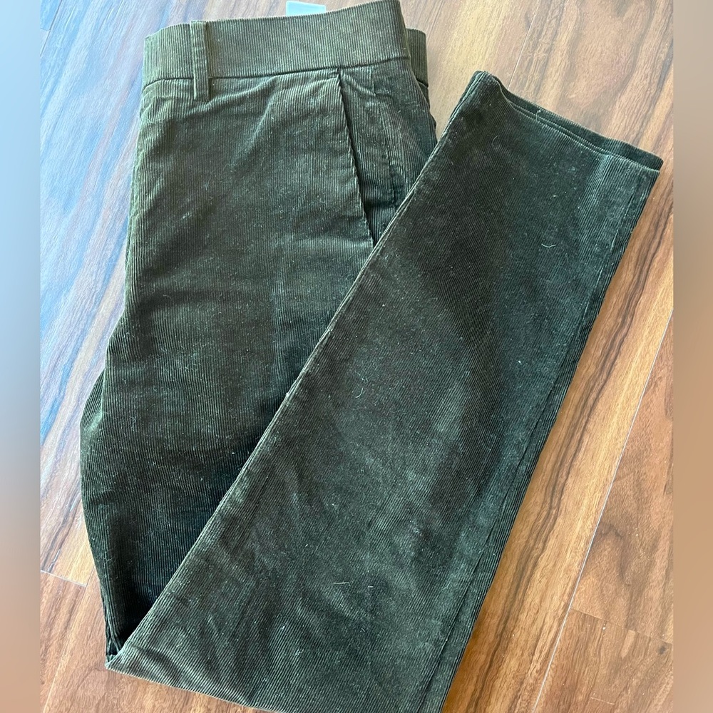 Banana Republic Traveler Corduroy slim fit chino/pant.